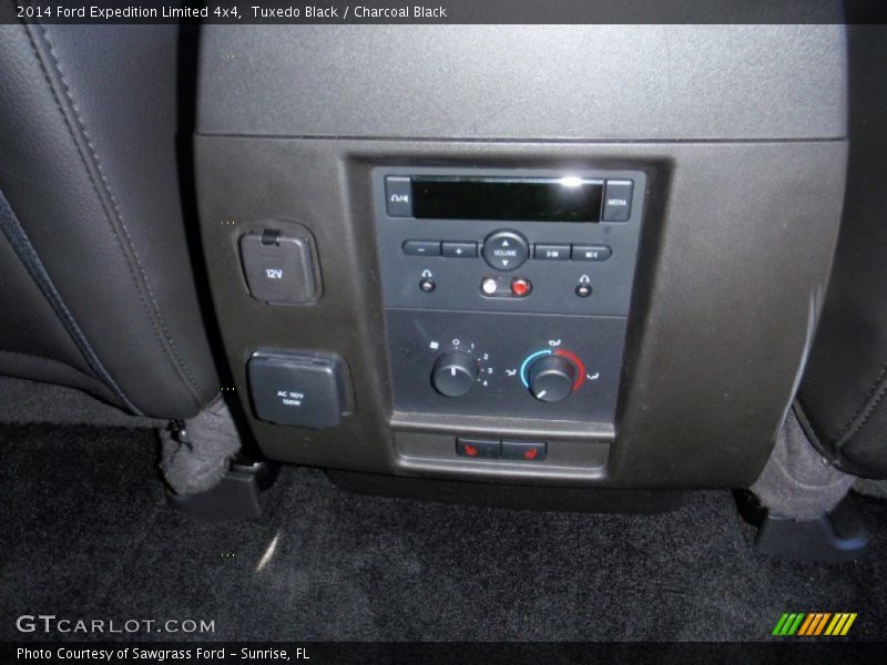 Tuxedo Black / Charcoal Black 2014 Ford Expedition Limited 4x4