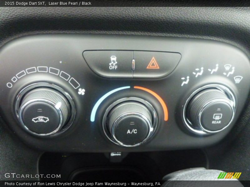 Laser Blue Pearl / Black 2015 Dodge Dart SXT