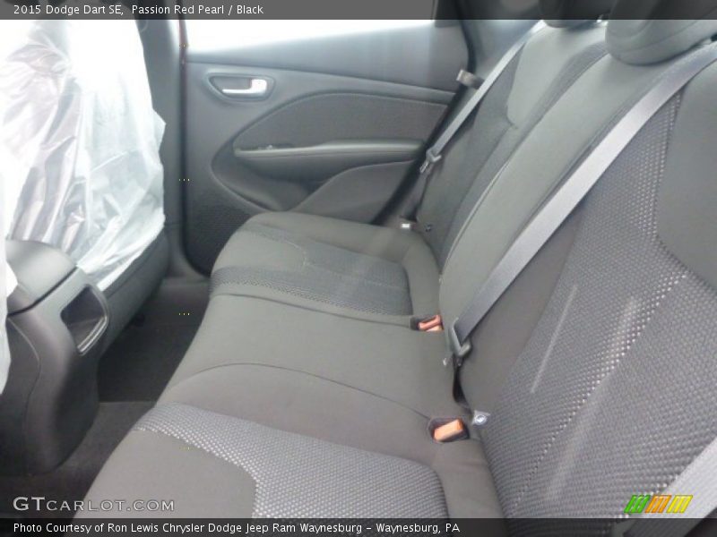 Passion Red Pearl / Black 2015 Dodge Dart SE