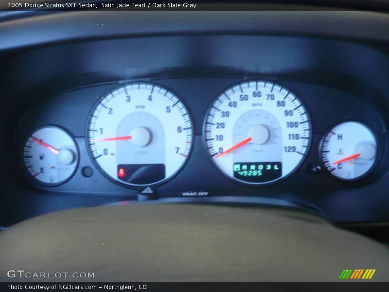 Satin Jade Pearl / Dark Slate Gray 2005 Dodge Stratus SXT Sedan