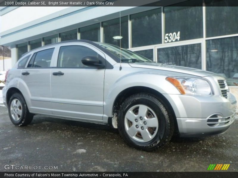 Bright Silver Metallic / Dark Slate Gray 2008 Dodge Caliber SE