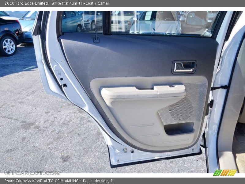 White Platinum Tri-Coat / Camel 2010 Ford Edge Limited