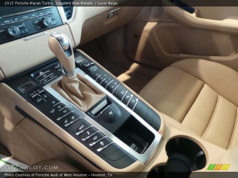  2015 Macan Turbo 7 Speed Porsche Doppelkupplung (PDK) Automatic Shifter