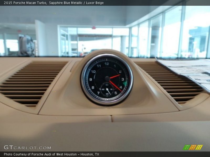  2015 Macan Turbo Turbo Gauges