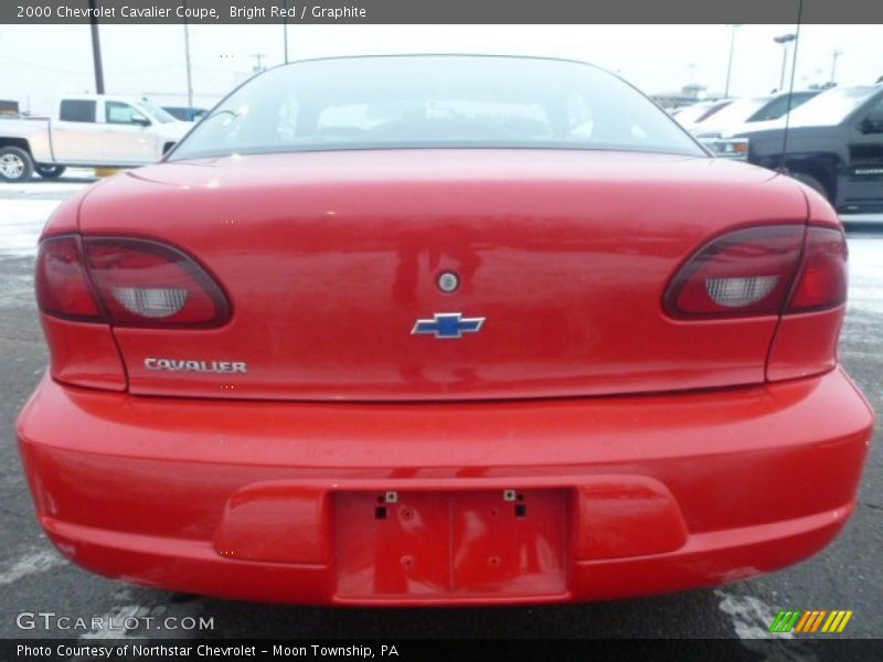 Bright Red / Graphite 2000 Chevrolet Cavalier Coupe