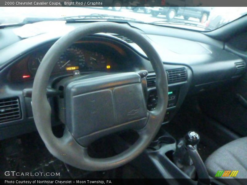 Bright Red / Graphite 2000 Chevrolet Cavalier Coupe
