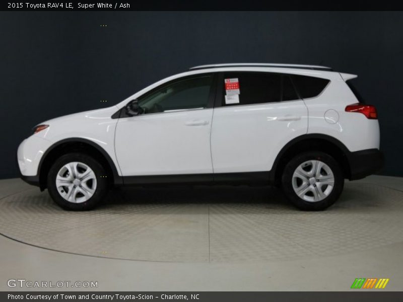 Super White / Ash 2015 Toyota RAV4 LE