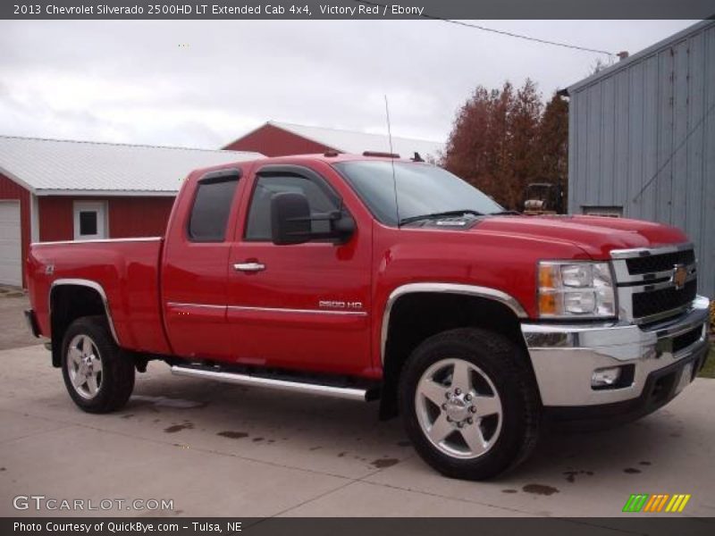 Front 3/4 View of 2013 Silverado 2500HD LT Extended Cab 4x4