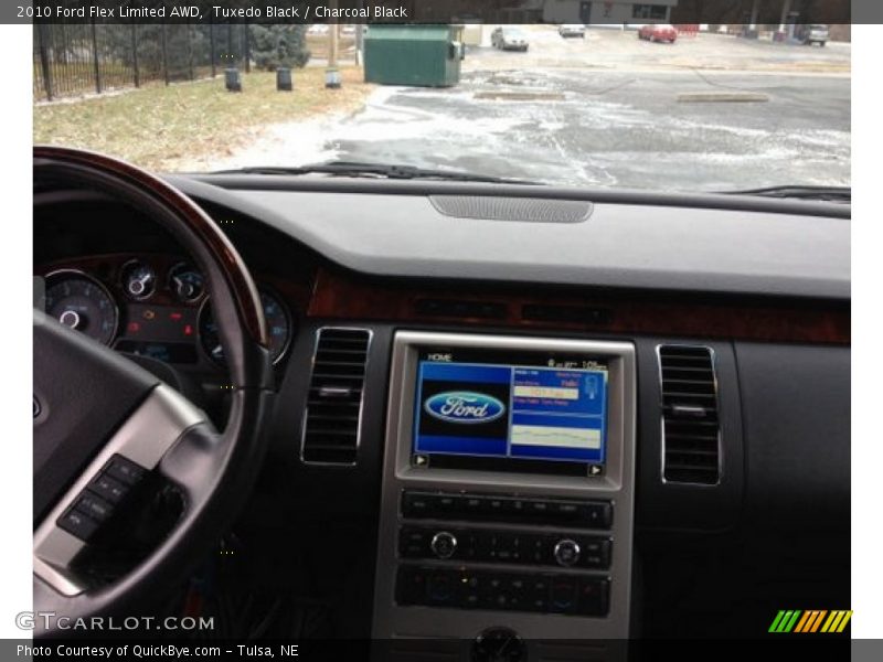 Tuxedo Black / Charcoal Black 2010 Ford Flex Limited AWD