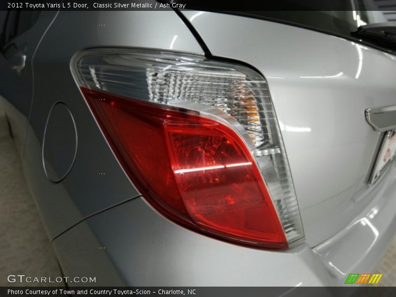 Classic Silver Metallic / Ash Gray 2012 Toyota Yaris L 5 Door