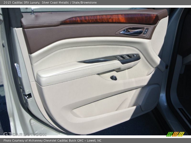 Silver Coast Metallic / Shale/Brownstone 2015 Cadillac SRX Luxury