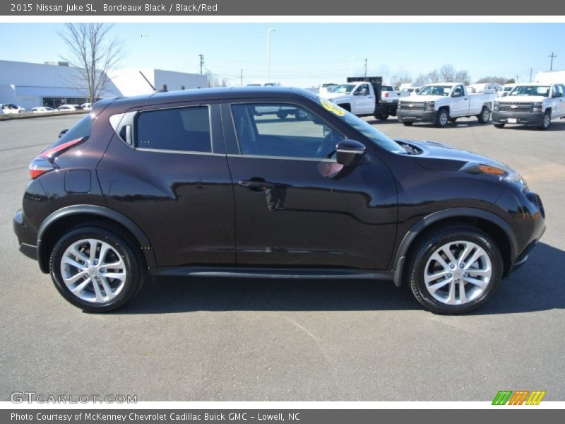 Bordeaux Black / Black/Red 2015 Nissan Juke SL