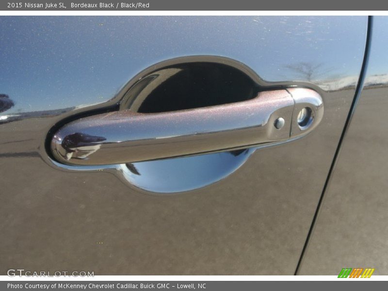 Bordeaux Black / Black/Red 2015 Nissan Juke SL