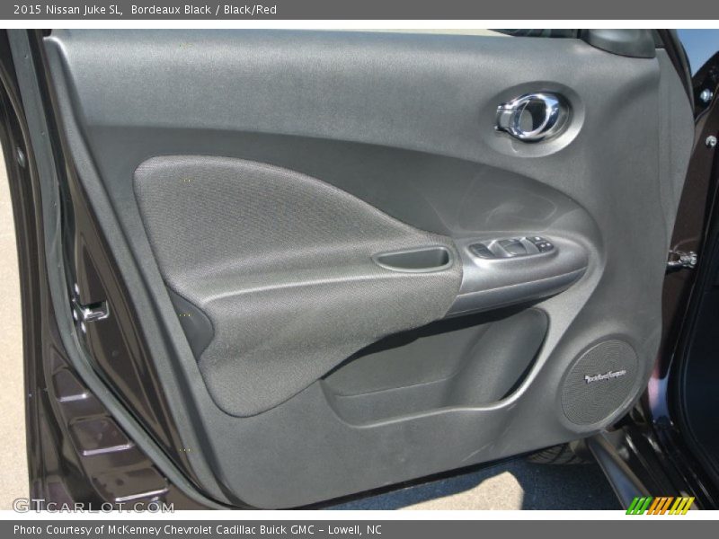 Bordeaux Black / Black/Red 2015 Nissan Juke SL