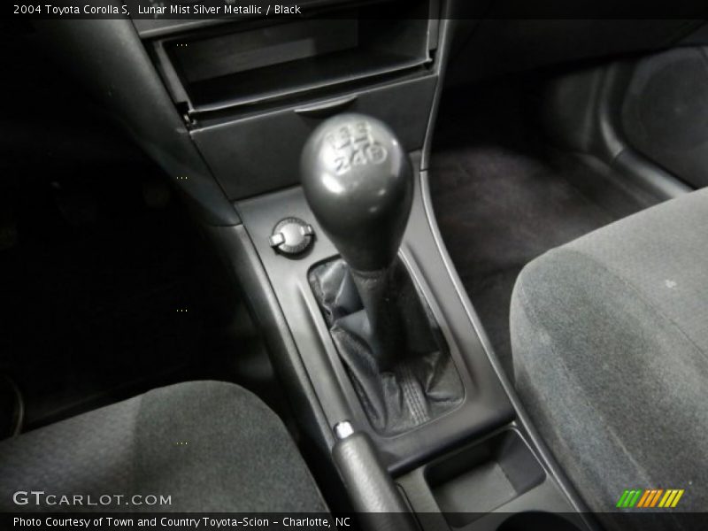 Lunar Mist Silver Metallic / Black 2004 Toyota Corolla S