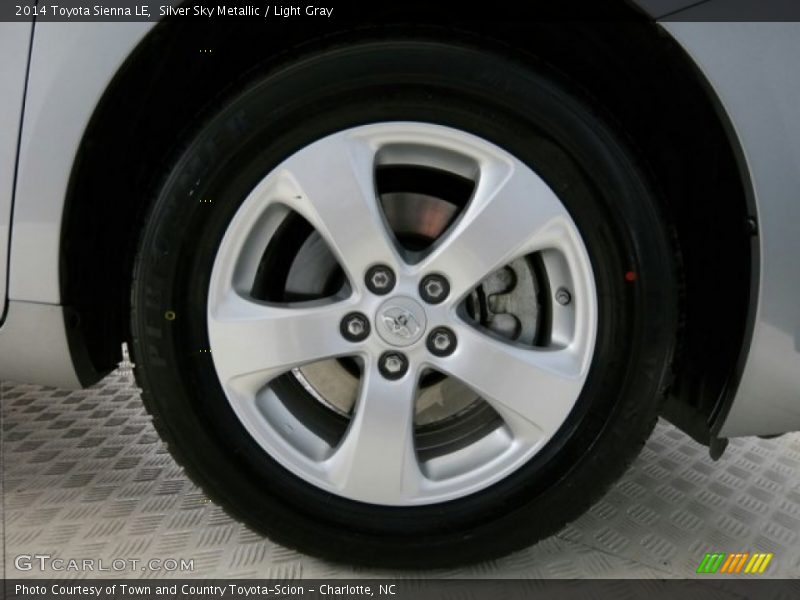 Silver Sky Metallic / Light Gray 2014 Toyota Sienna LE