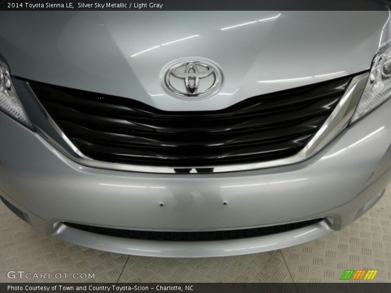 Silver Sky Metallic / Light Gray 2014 Toyota Sienna LE