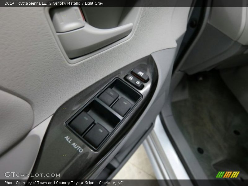 Silver Sky Metallic / Light Gray 2014 Toyota Sienna LE