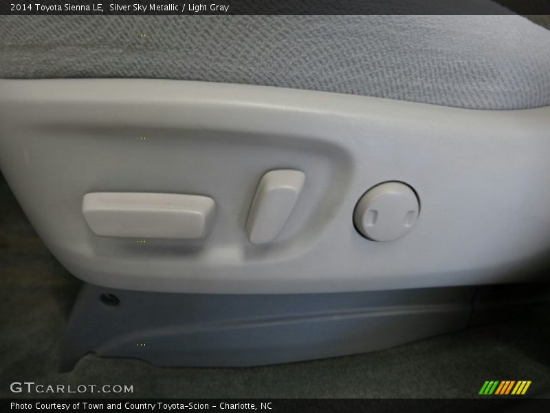 Silver Sky Metallic / Light Gray 2014 Toyota Sienna LE