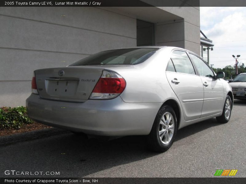 Lunar Mist Metallic / Gray 2005 Toyota Camry LE V6