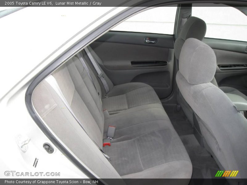 Lunar Mist Metallic / Gray 2005 Toyota Camry LE V6