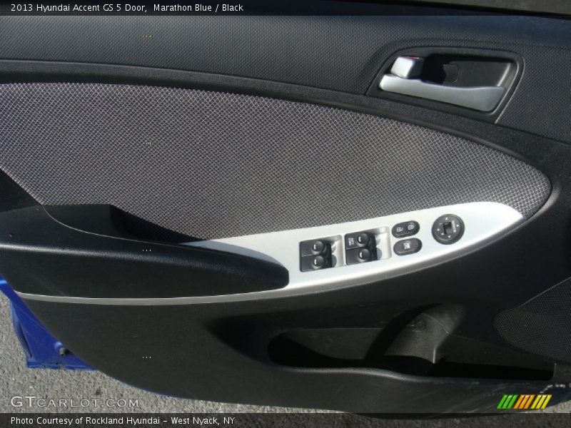 Marathon Blue / Black 2013 Hyundai Accent GS 5 Door