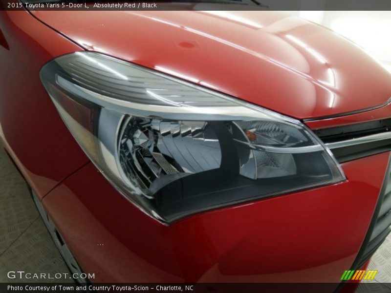 Absolutely Red / Black 2015 Toyota Yaris 5-Door L