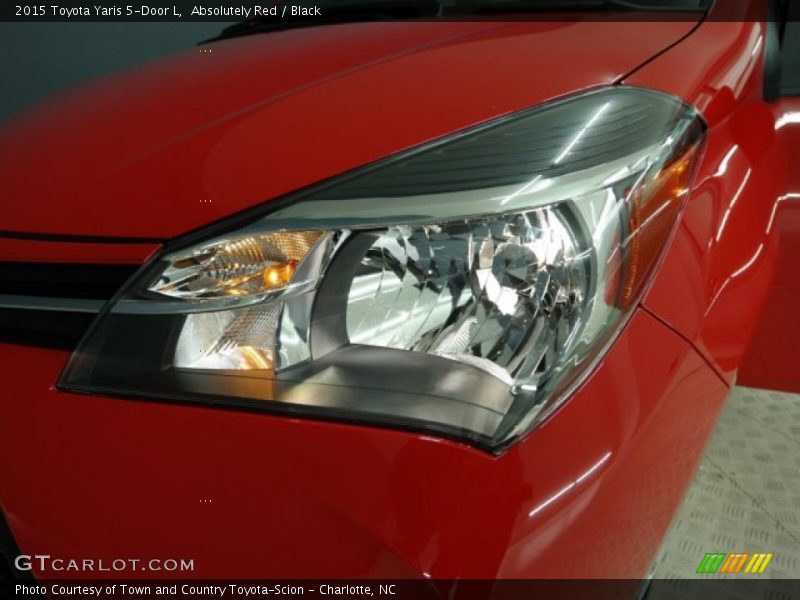 Absolutely Red / Black 2015 Toyota Yaris 5-Door L