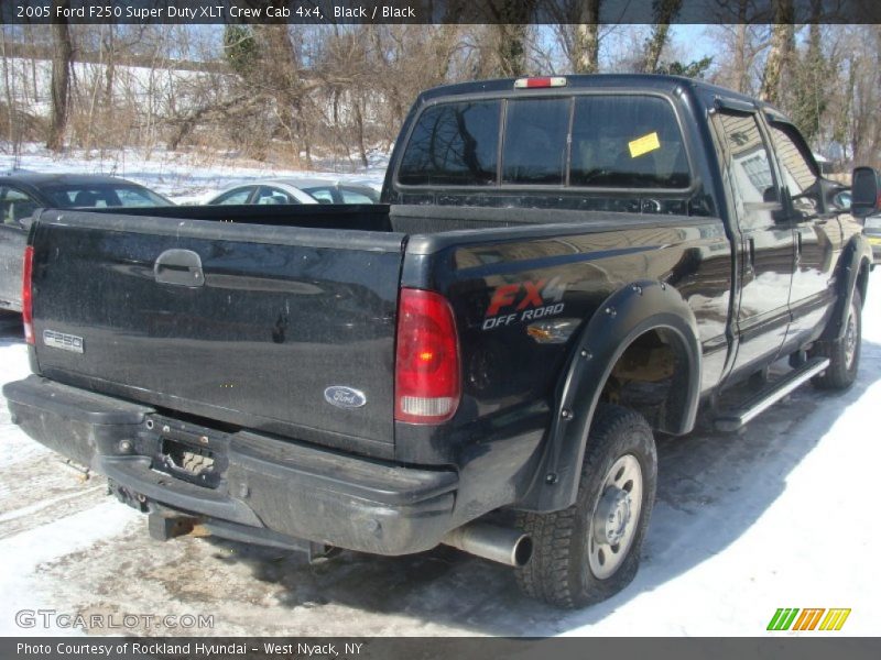 Black / Black 2005 Ford F250 Super Duty XLT Crew Cab 4x4