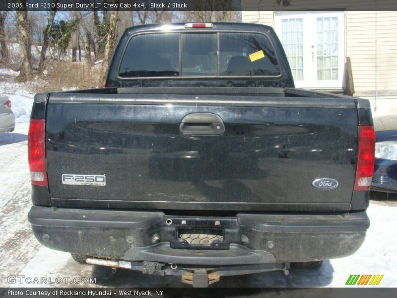 Black / Black 2005 Ford F250 Super Duty XLT Crew Cab 4x4