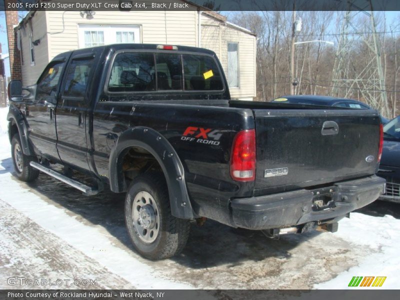 Black / Black 2005 Ford F250 Super Duty XLT Crew Cab 4x4