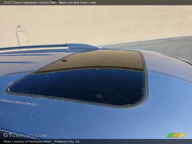 Wave Line Blue Pearl / Ash 2010 Toyota Highlander Limited 4WD