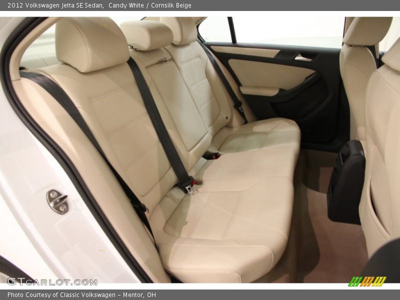 Candy White / Cornsilk Beige 2012 Volkswagen Jetta SE Sedan