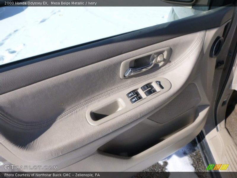 Mesa Beige Metallic / Ivory 2000 Honda Odyssey EX