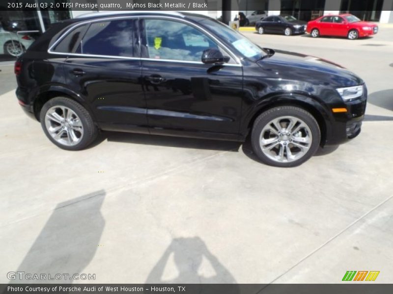 Mythos Black Metallic / Black 2015 Audi Q3 2.0 TFSI Prestige quattro