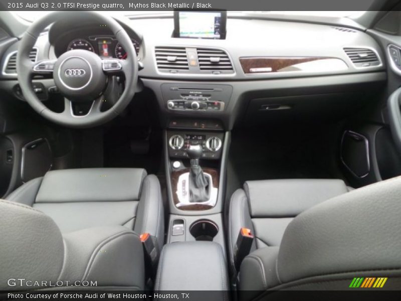 Mythos Black Metallic / Black 2015 Audi Q3 2.0 TFSI Prestige quattro