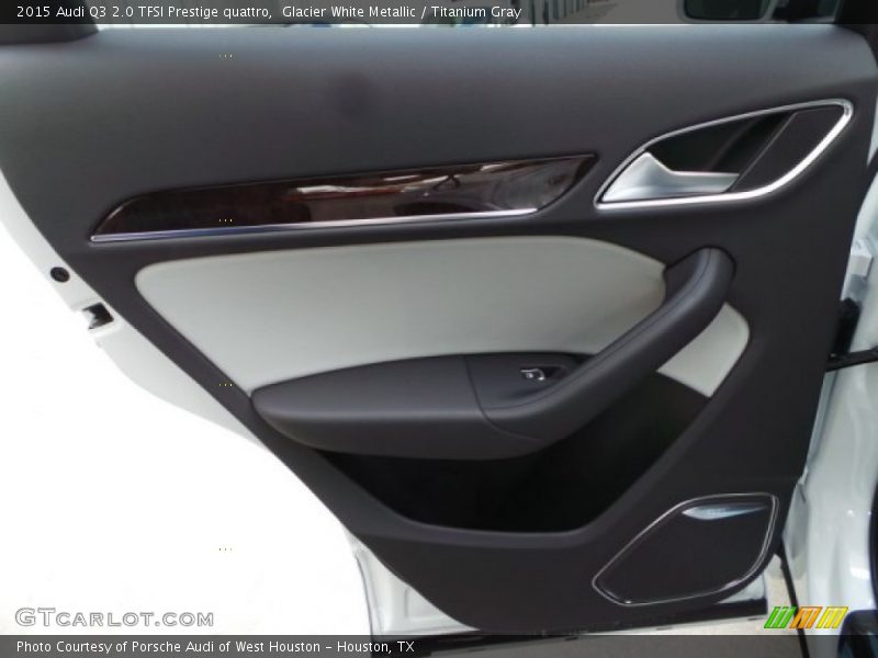 Door Panel of 2015 Q3 2.0 TFSI Prestige quattro