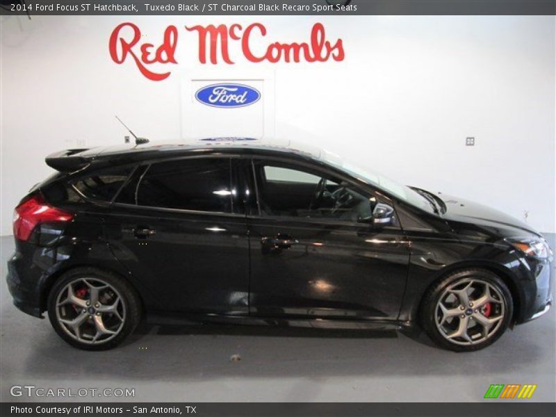 Tuxedo Black / ST Charcoal Black Recaro Sport Seats 2014 Ford Focus ST Hatchback