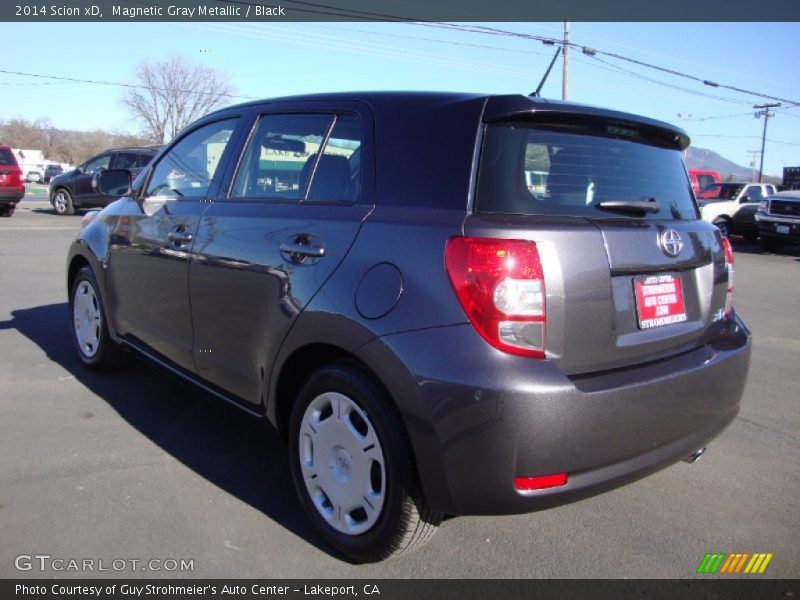 Magnetic Gray Metallic / Black 2014 Scion xD