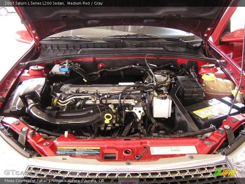 Medium Red / Gray 2003 Saturn L Series L200 Sedan