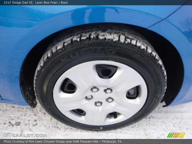Laser Blue Pearl / Black 2015 Dodge Dart SE