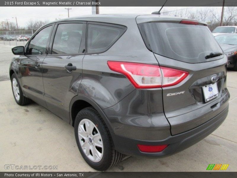 Magnetic Metallic / Charcoal Black 2015 Ford Escape S