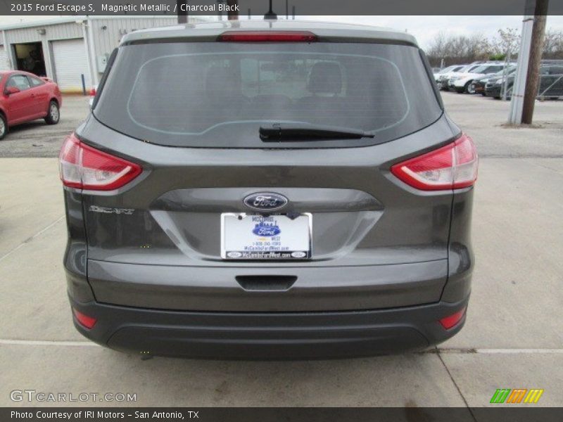 Magnetic Metallic / Charcoal Black 2015 Ford Escape S