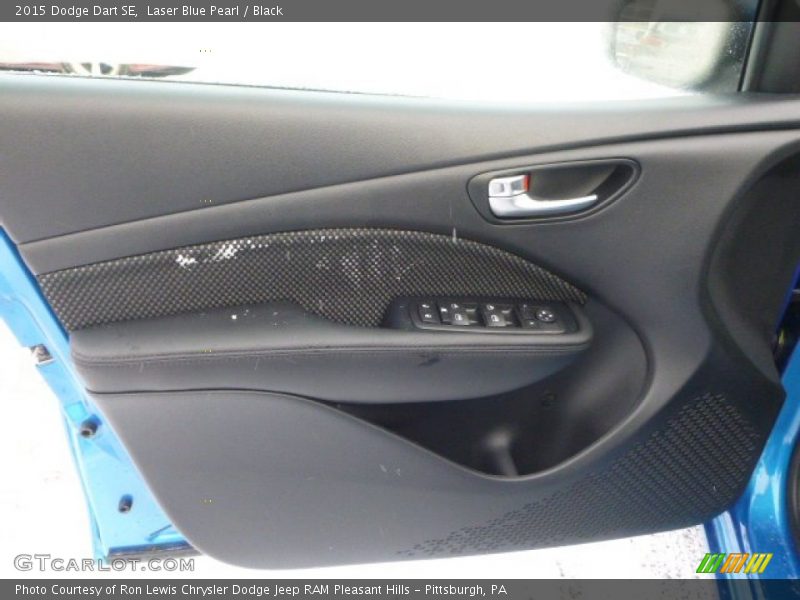 Laser Blue Pearl / Black 2015 Dodge Dart SE