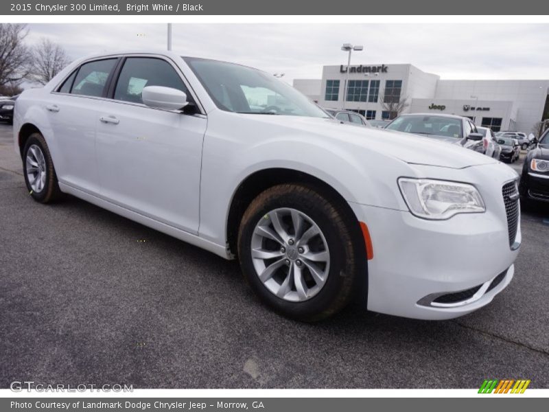 Bright White / Black 2015 Chrysler 300 Limited