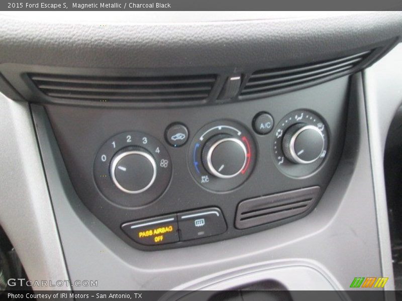 Magnetic Metallic / Charcoal Black 2015 Ford Escape S