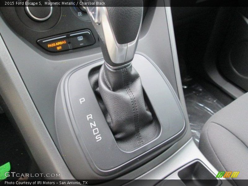 Magnetic Metallic / Charcoal Black 2015 Ford Escape S