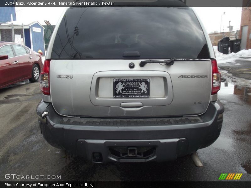 Mineral Silver Metallic / Pewter 2004 Isuzu Ascender S 4x4