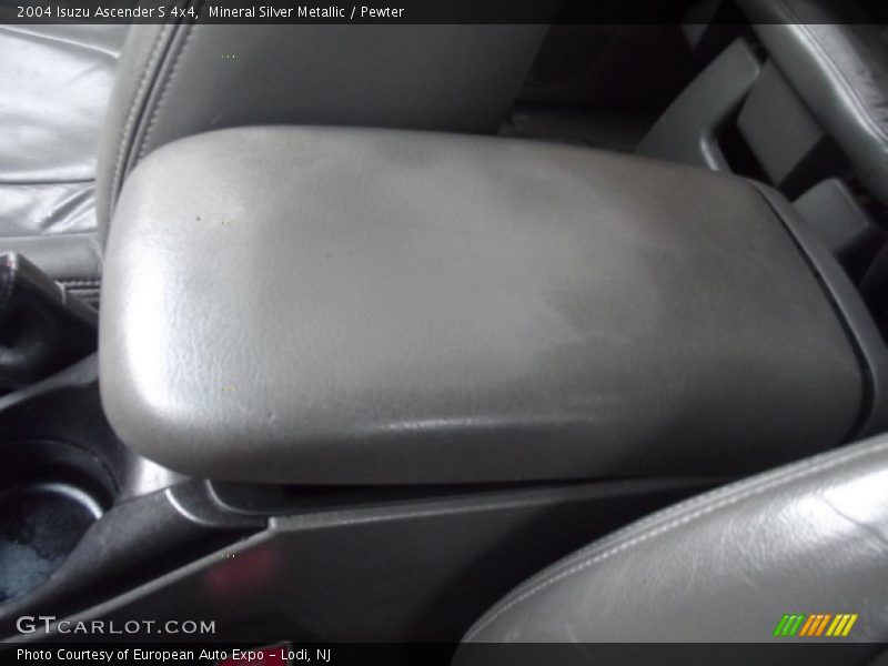 Mineral Silver Metallic / Pewter 2004 Isuzu Ascender S 4x4