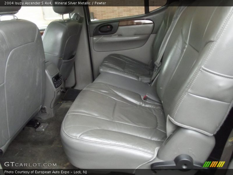 Mineral Silver Metallic / Pewter 2004 Isuzu Ascender S 4x4
